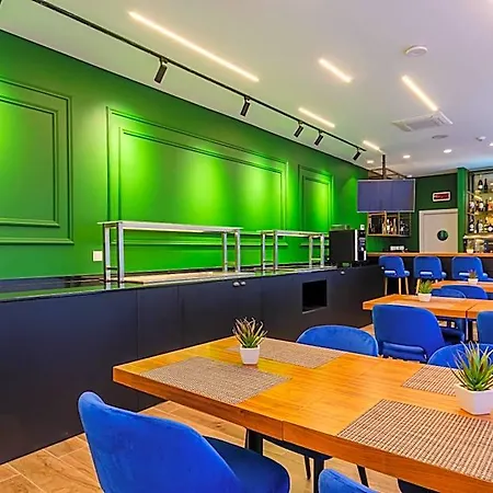 2m Boutique Hotel 3*
